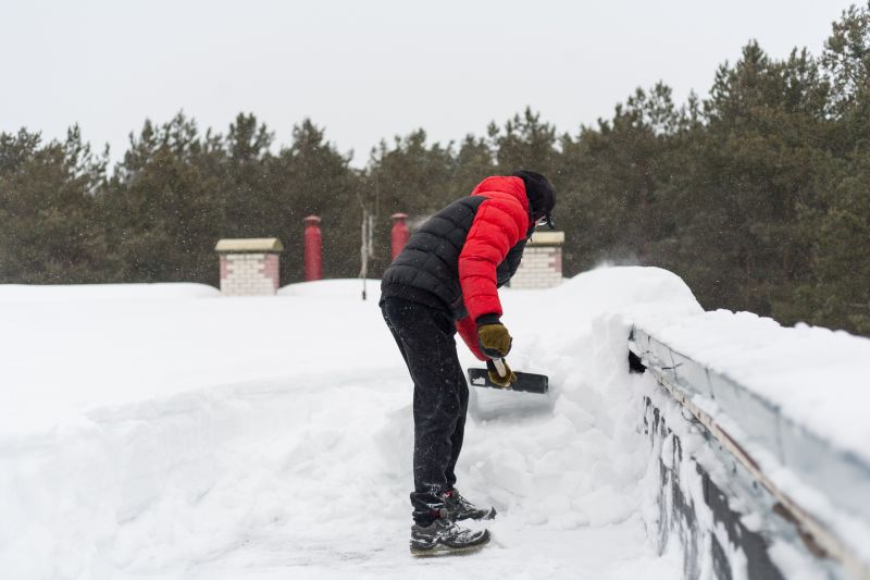 Holiday Season Roofing Discounts